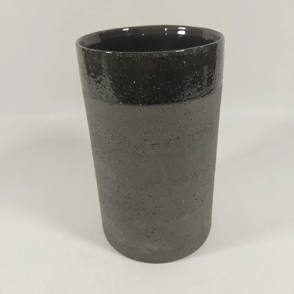 Black And Grey Ceramic Textured  Glaze Rim Decorative Vase 8